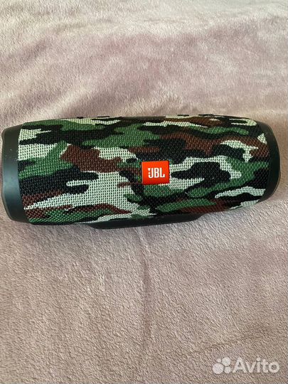 Колонка jbl charge 3