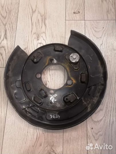 Кожух тормозного барабана lexus RX-350