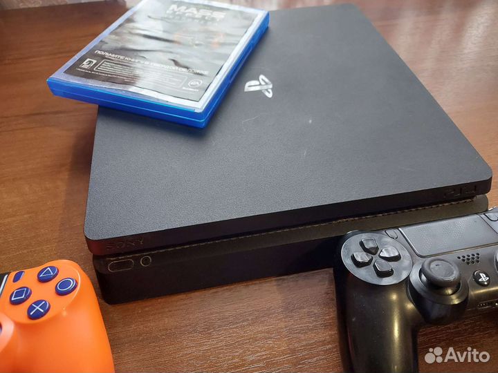 Sony PS4 slim 1tb