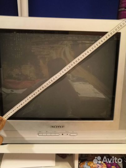 Телевизор Samsung диагональ 52 см