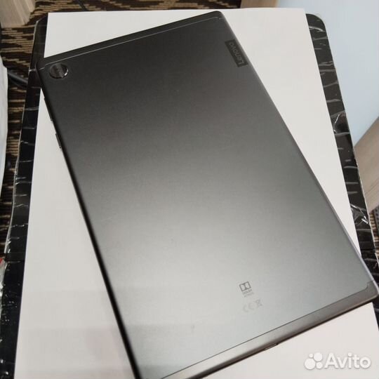Планшет Lenovo tab m10 plus