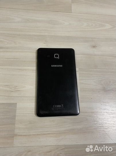 Планшет Samsung Galaxy Tab A 7.0 SM-T280