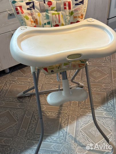 Детский стульчик для кормления