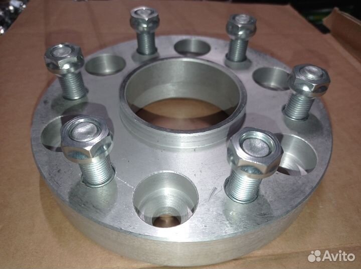 Проставка для выноса колёс 30SP6x139,7 HUB 77,8