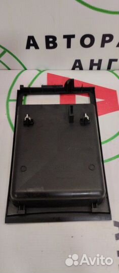 Бардачок Nissan Murano Z50 VQ35DE 2008