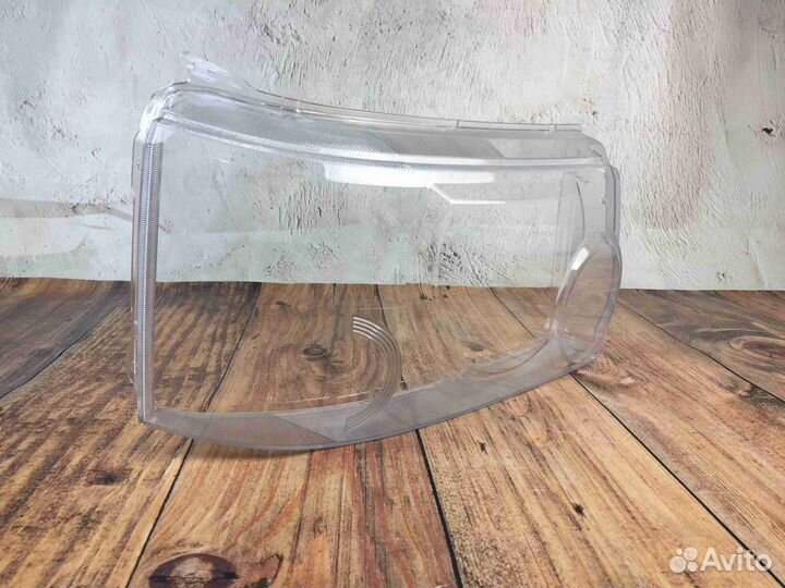 Стекло правой фары Range Rover Sport L320 2008