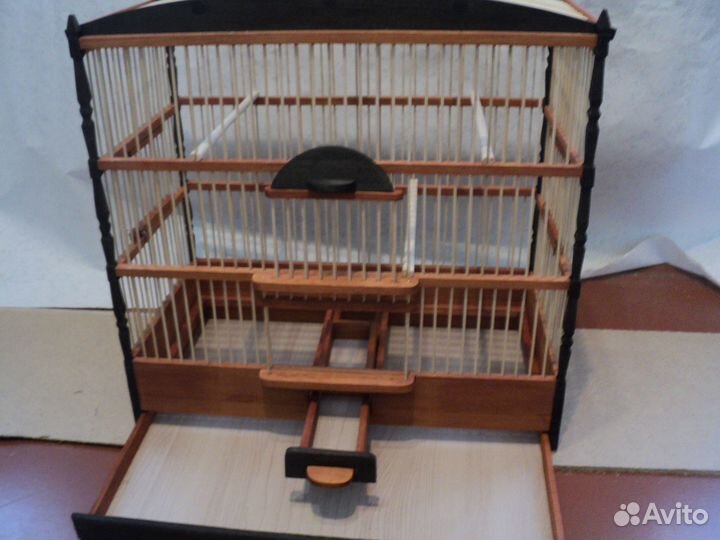 Деревянная клетка