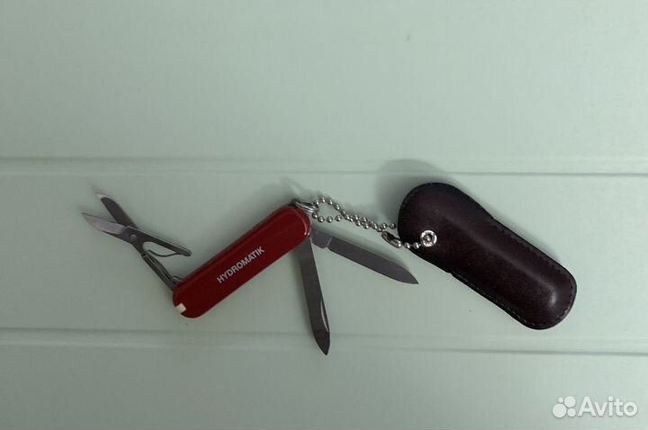 Маникюрный нож Victorinox