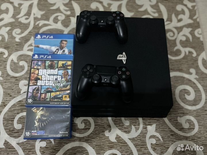 Sony PS4 pro 1tb
