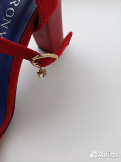 Босоножки женские 38 размер