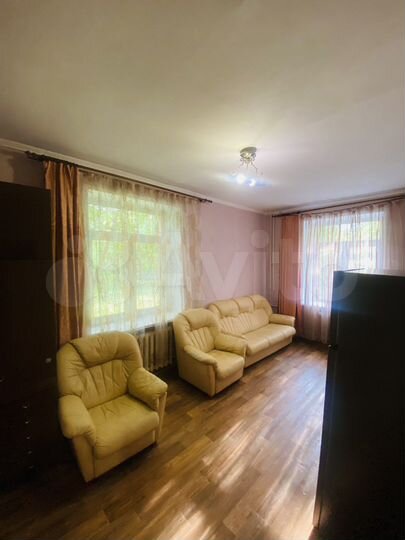 Комната 16,8 м² в 3-к., 1/2 эт.