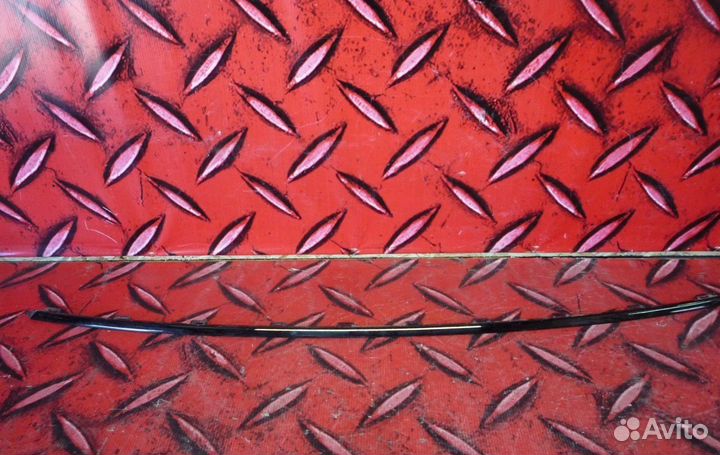 Молдинг заднего бампера Volkswagen Polo