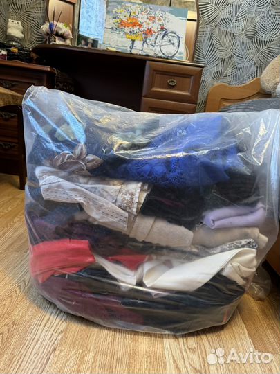 Женские вещи пакетом 42-50р