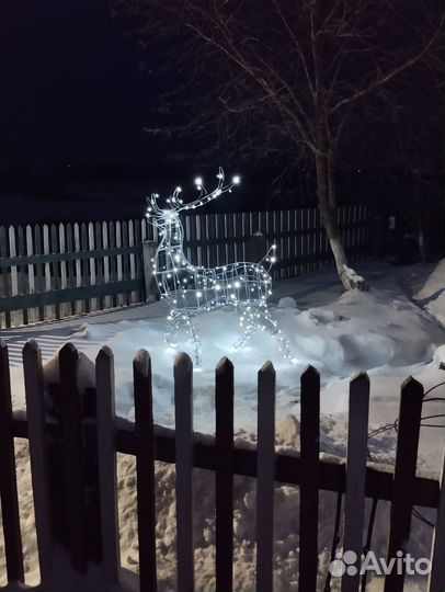 Световая фигура оленя