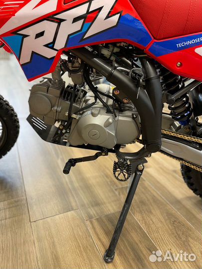 Питбайк Apollo RFZ start 125LE 17/14