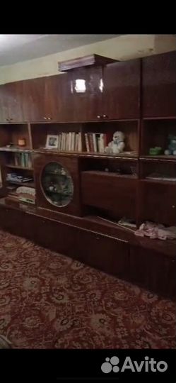 Стенку в гостиную