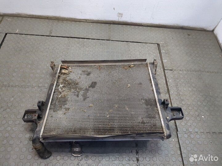 Радиатор охлаждения двигателя Jeep Grand Cherokee, 2005