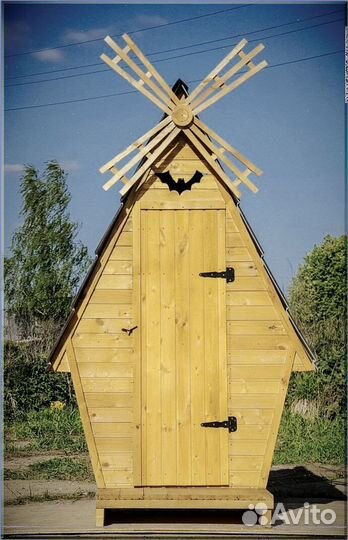 Дачный туалет с дельфином BVX