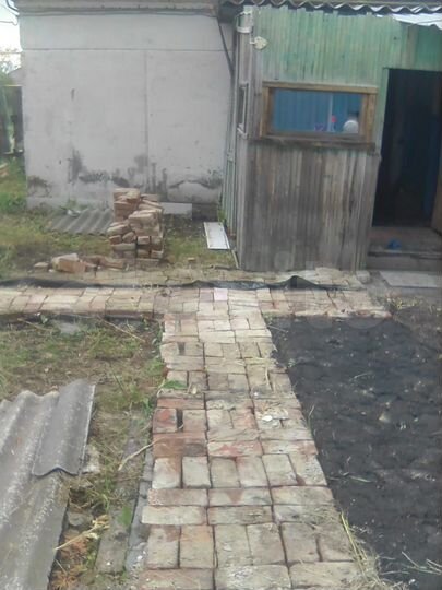 Дом 28,6 м² на участке 5 сот.