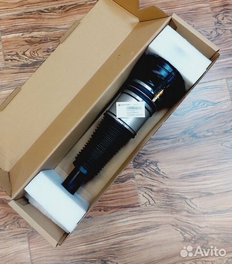 Пневмостойка Audi A8 D4