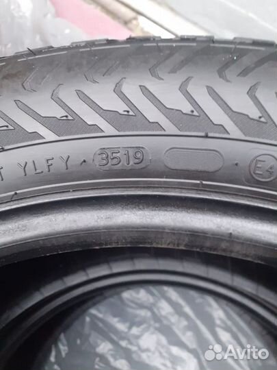 Nokian Tyres Hakkapeliitta 8 245/50 R18