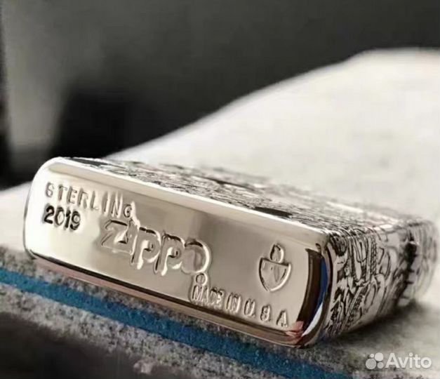 Зажигалка Zippo Sterling Skull