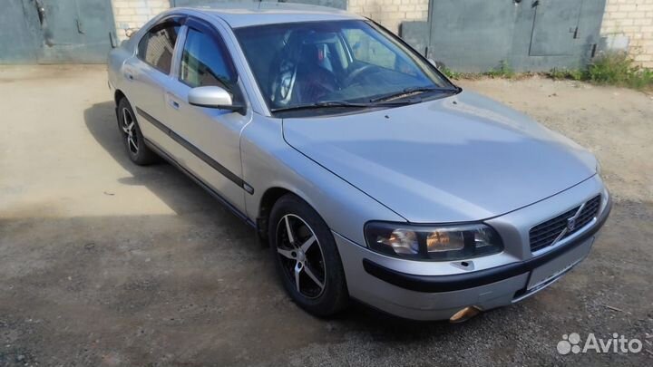 Volvo S60 2.4 AT, 2003, 350 000 км