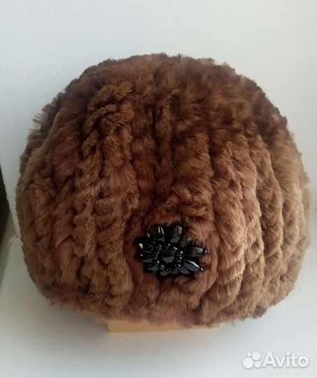 Шапка вязанная из кролика