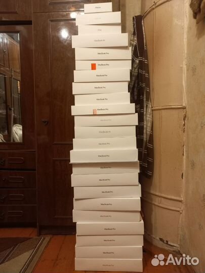 Продам коробки от MacBook Pro и Air