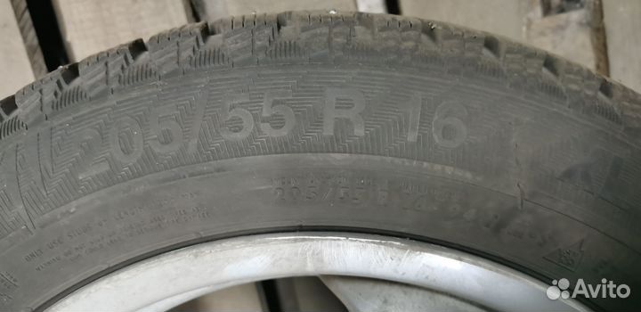 Gislaved Nord Frost 200 205/55 R16 94T