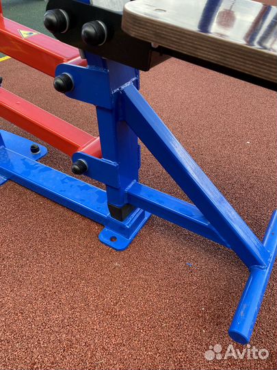 Уличный тренажер жим от груди AVU004