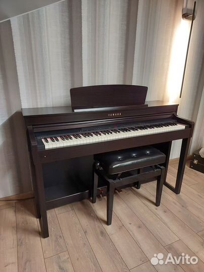 Цифровое пианино Yamaha Clavinova CLP-470