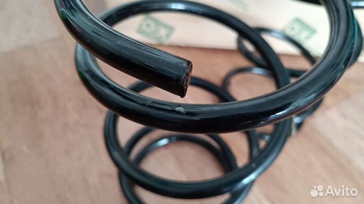 Пружины для передней части подвески OBK C4M-74541