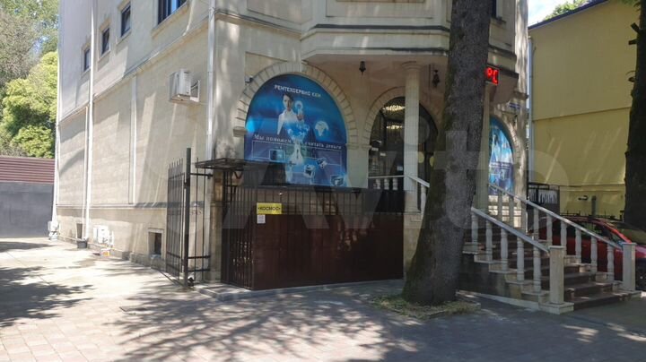 Комната 17 м², 1/4 эт.