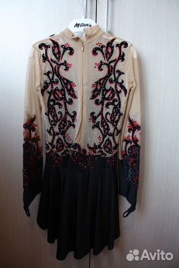 Платье для фигурного катания