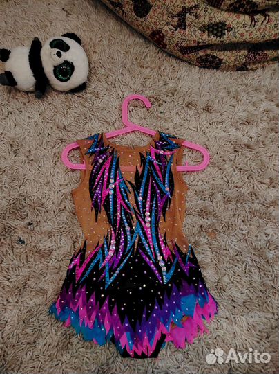 Костюм для художественной гимнастики