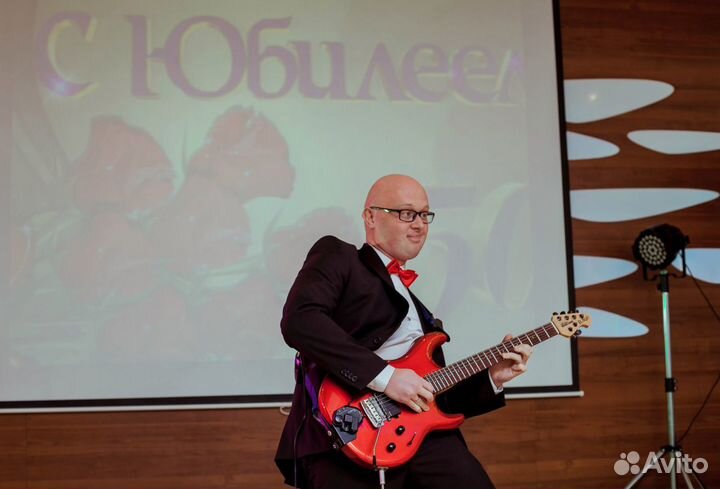 Ведущий I тамада на свадьбу I диджей I гитара
