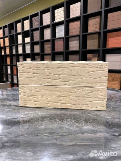 Кирпич лицевой пшеничное лето рустик завода Керма