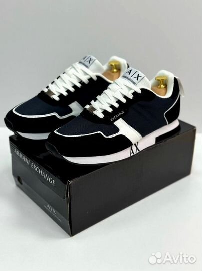 Кроссовки Armani комфортные