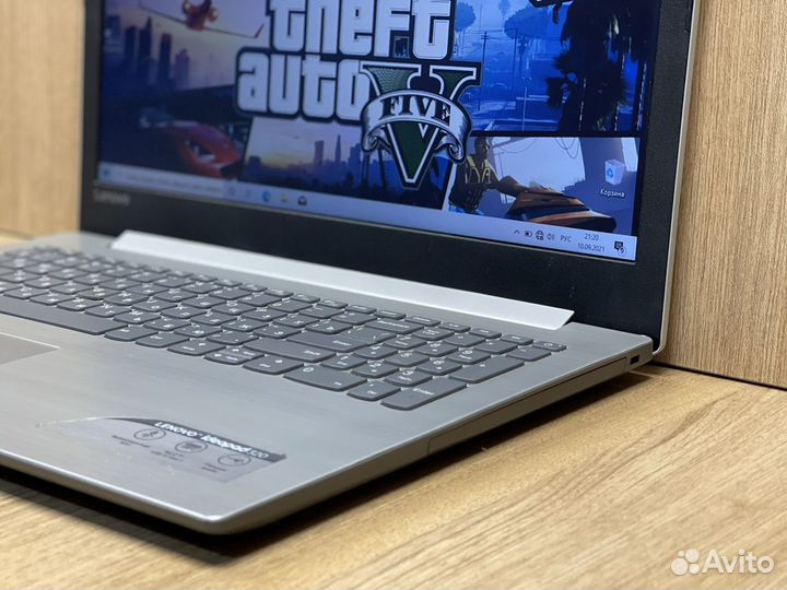 Ноутбук Lenovo / для игр и развлечений / GeForce