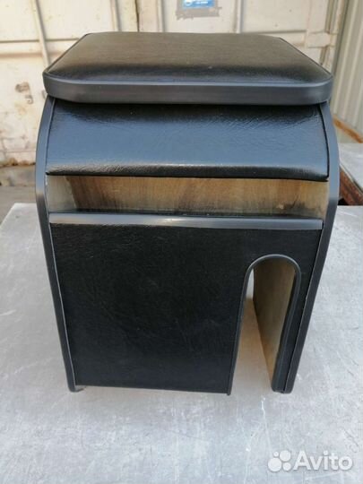 Подлокотник на УАЗ Хантер