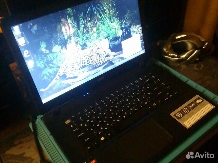 Ноутбук acer ES1-522-62NG