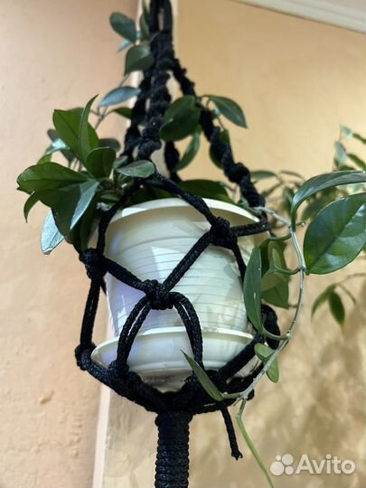 Кашпо подвесное макраме