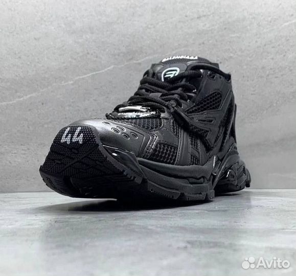 Кроссовки balenciaga Runner