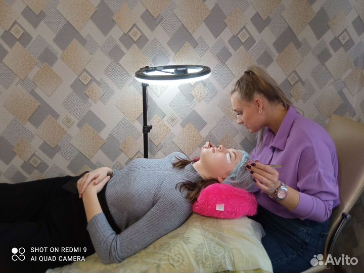 Обучение наращиванию ресниц