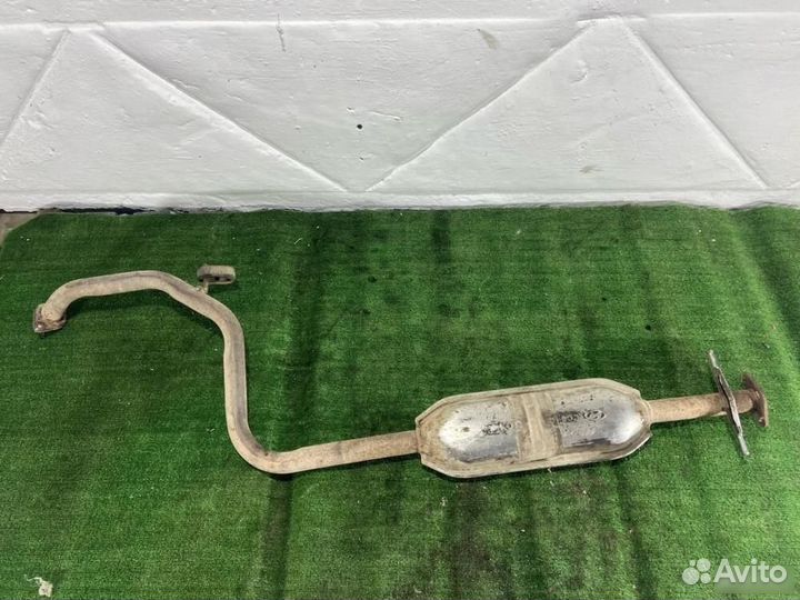 Средняя часть глушителя Hyundai Accent LC