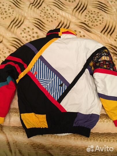 Куртка спортивная женская