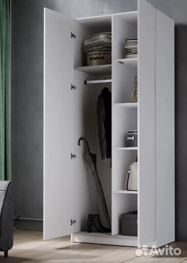 Шкаф распашной белый