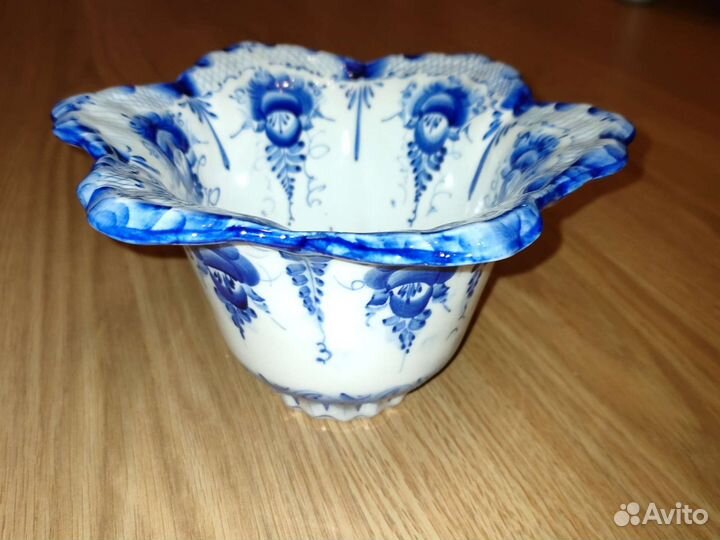 Гжель Конфетница