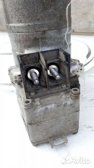 Компрессор кондиционера Mercedes V167 M256